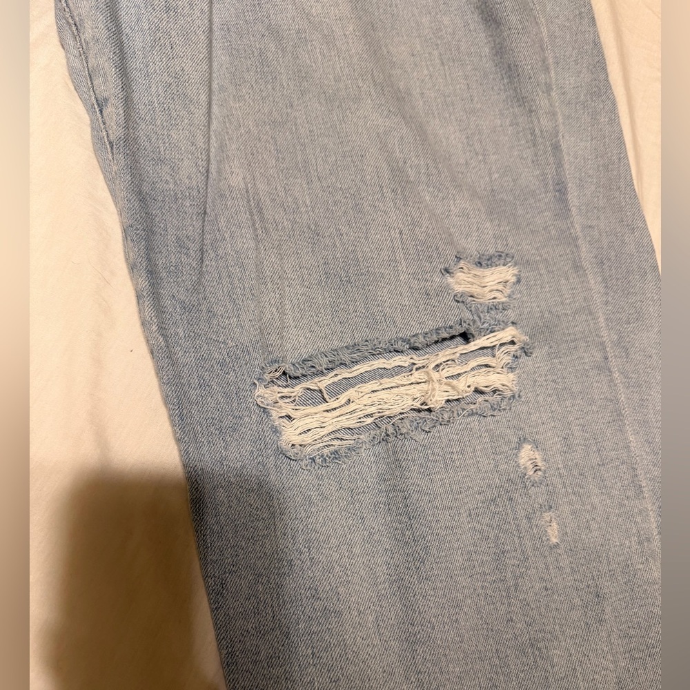 Express High Rise Mom Jeans - Picture 6 of 11